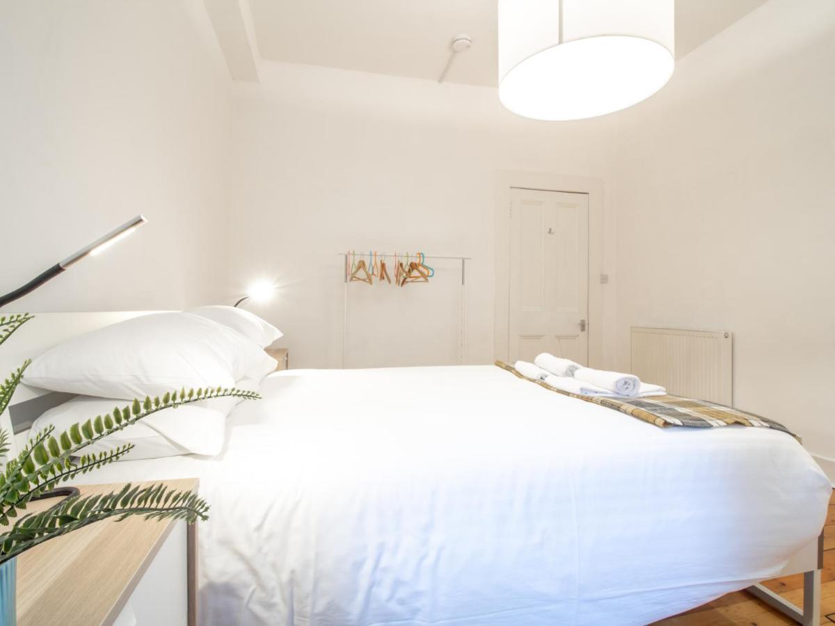 Stylish & Charming Retreat For 2- City Centre! Édimbourg Extérieur photo